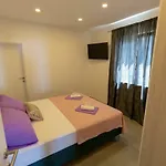 Apartman Mia & Ante *