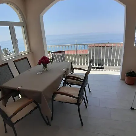 Mia & Ante Tučepi